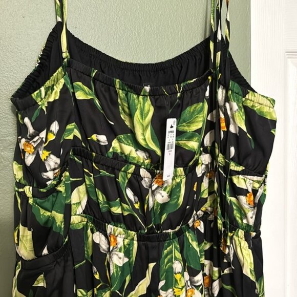 NWT EXPRESS Floral Square Neck Sleeveless Tie Shoulder Ruched Tiered Maxi Dress - Picture 11 of 16